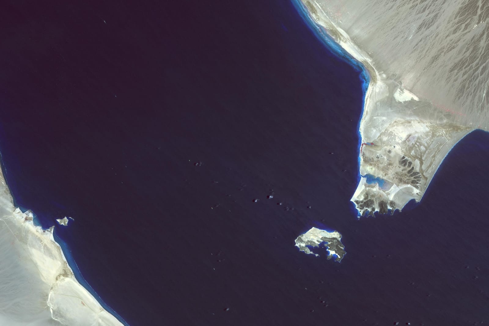 ASTER satellite image (10 April 2017) of the Bab-el-Mandeb strait between Yemen and Djibouti/Eritrea, Red Sea to the north and Gulf of Aden to the south.